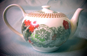 Osaka Garden Teapot